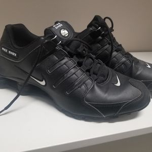 Mens Nike Shocks